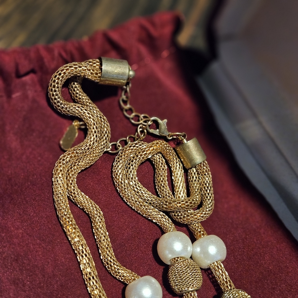 Camrose Kross JBK Jackie Faux White Pearl Gold Tone Mesh Chain Necklace 15" - Picture 6 of 7